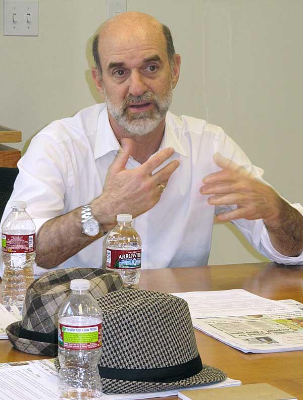 Robert Fisher – Intelecto.com